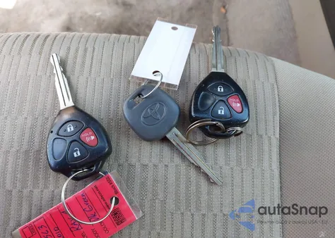 2010 Toyota Rav4 из США, поврежденный, VIN 2T3BF4DV0AW069563